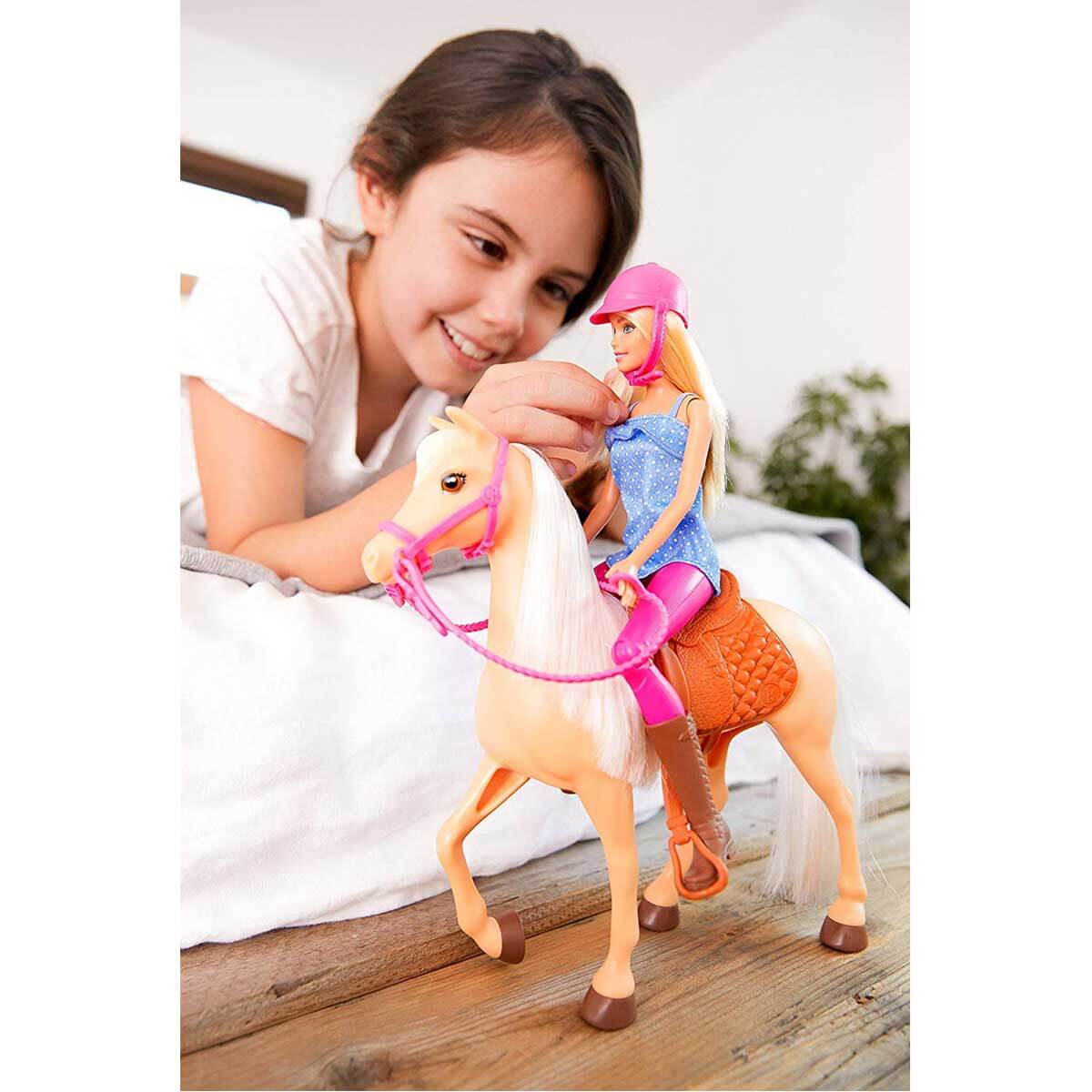 Barbie Bebek ve Atı