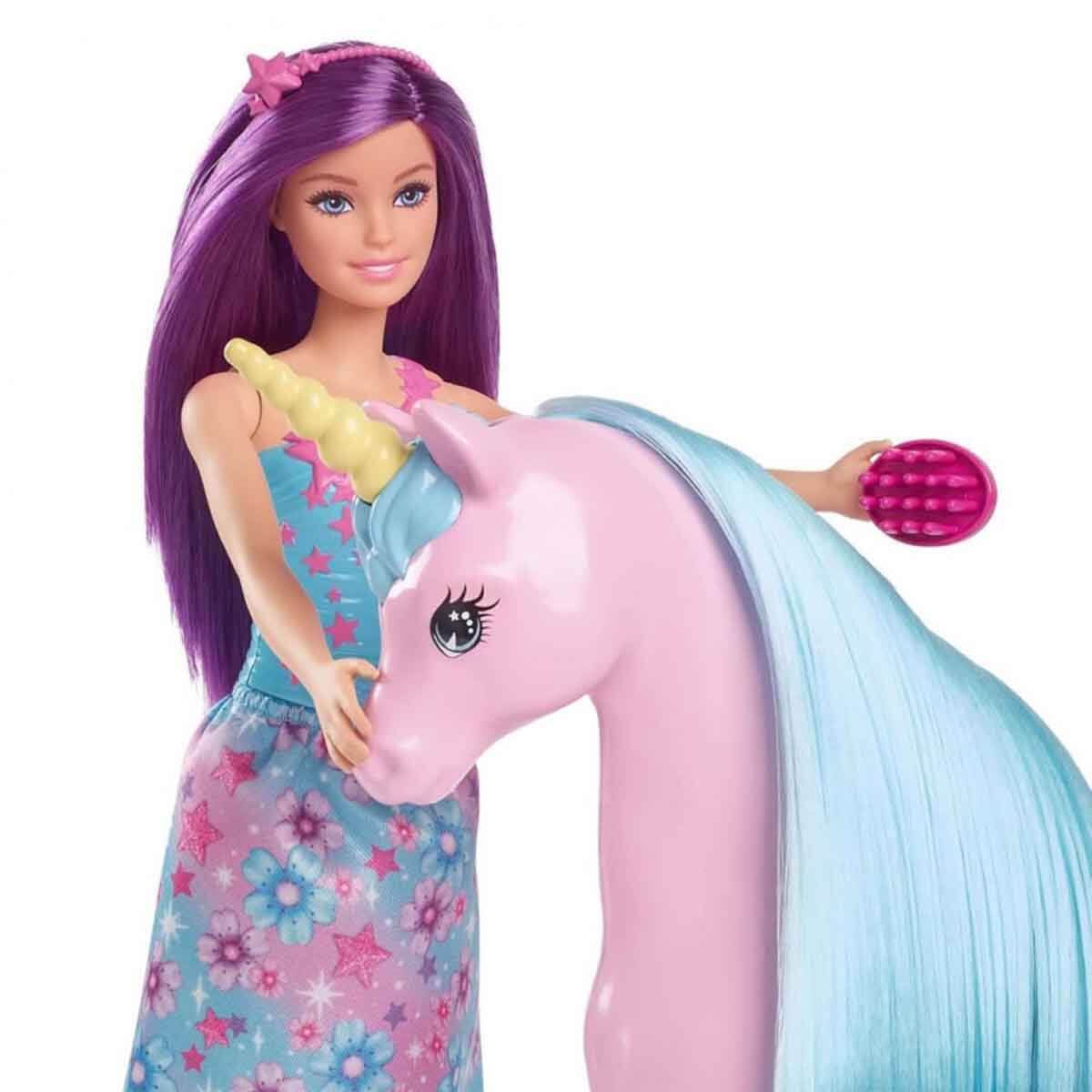 Barbie Bebek ve Tek Boynuzlu Atı