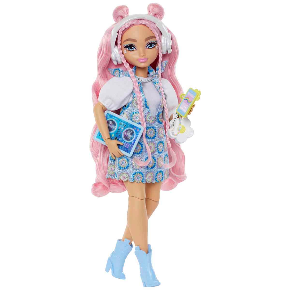 Barbie Dream Besties Daisy Bebek ve Aksesuarları