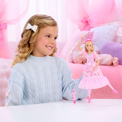 Barbie Fındıkkıran Balesi Clara Bebek JLW51