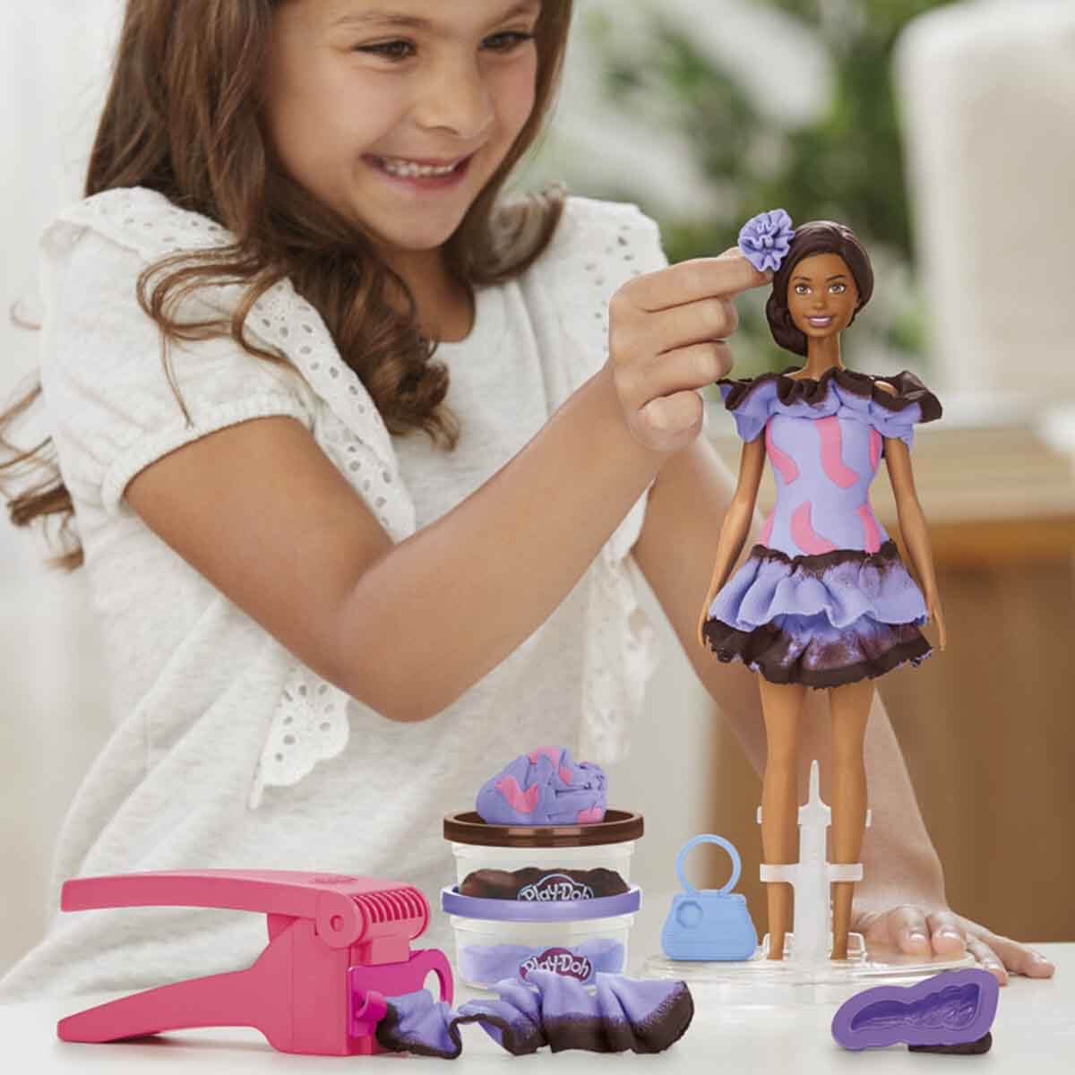 Barbie Ruffles Fashionista Bebek Oyun Hamuru Seti