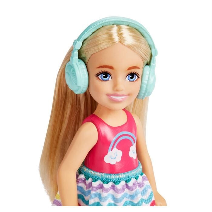Barbie Seyahatte Chelsea Bebek ve Aksesuarları
