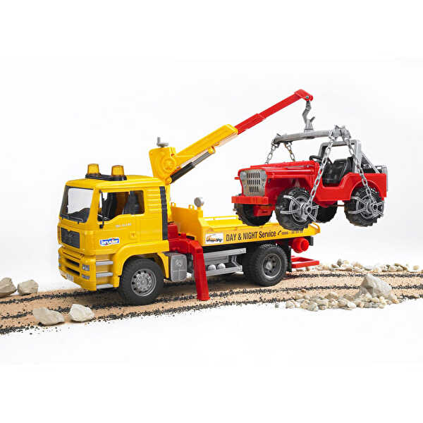 Bruder Man Araba Çekici Jeep BR02750