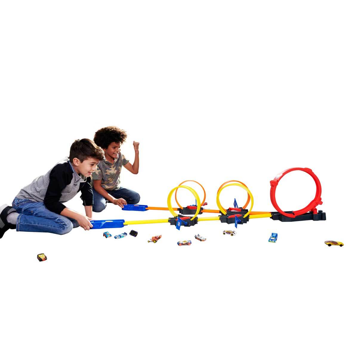 Hot Wheels Çok Çemberli Yarış Seti