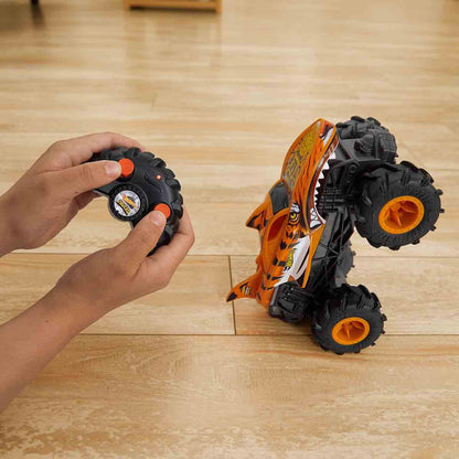 Hot Wheels Tiger Shark Uzaktan Kumandalı Araba 1:2