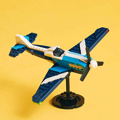 LEGO Creator 3'ü 1 Arada Yarış Uçağı 31160