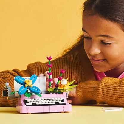 LEGO Creator Çiçekli Daktilo