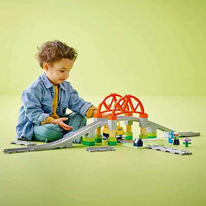 LEGO DUPLO Tren Köprüsü ve Rayları 10872