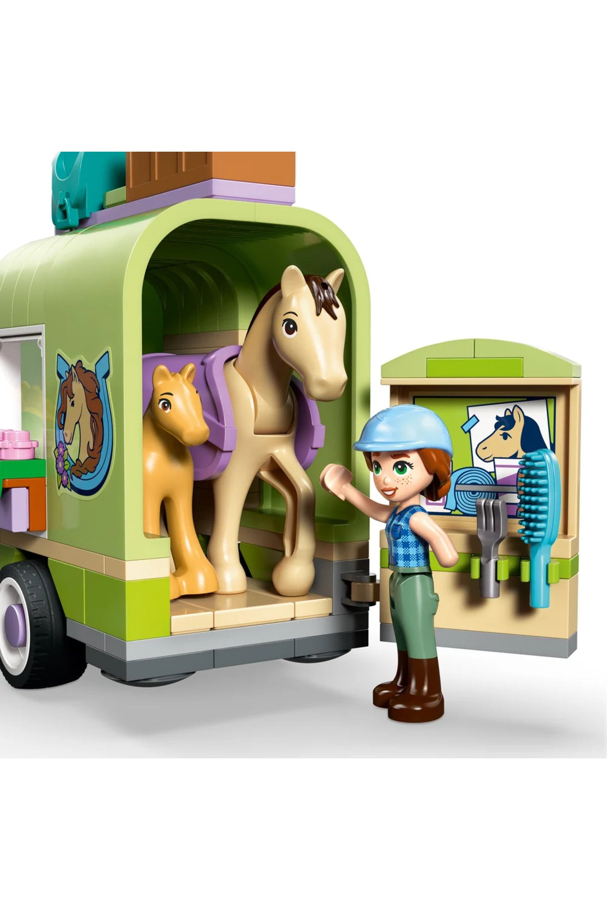 LEGO Friends At ve Tay Römorku 42695