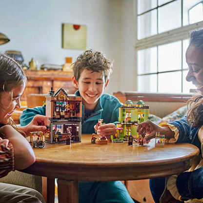 LEGO Harry Potter Quidditch Malzemeleri ve Dondurma Salonu 76452