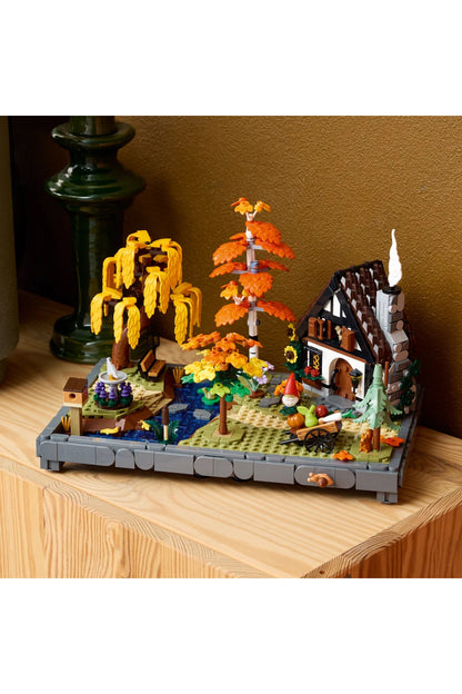 LEGO Icons Sonbahar Bağ Evi Bahçesi 11372