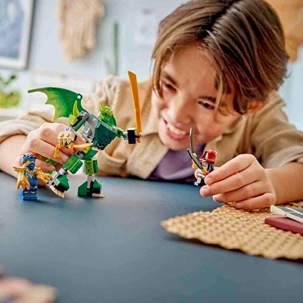 LEGO Ninjago Lloyd un Ejderha Robotu Savaş Paketi
