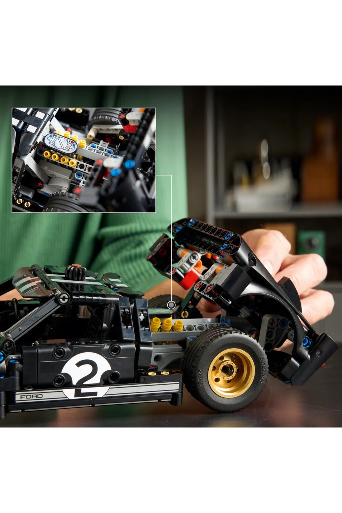 LEGO Technic 1966 Ford GT40 MKII Yarış Arabası 42223