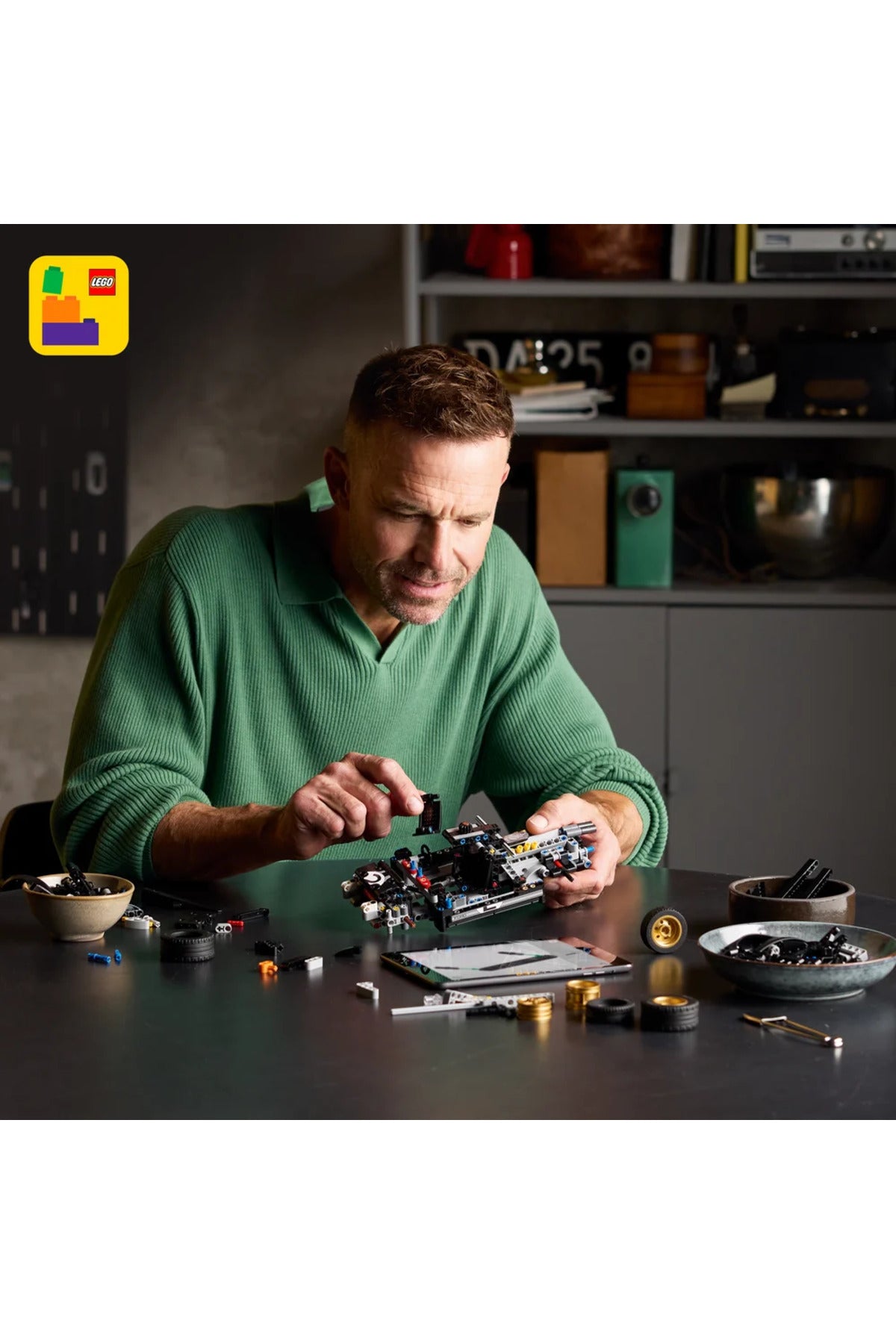 LEGO Technic 1966 Ford GT40 MKII Yarış Arabası 42223