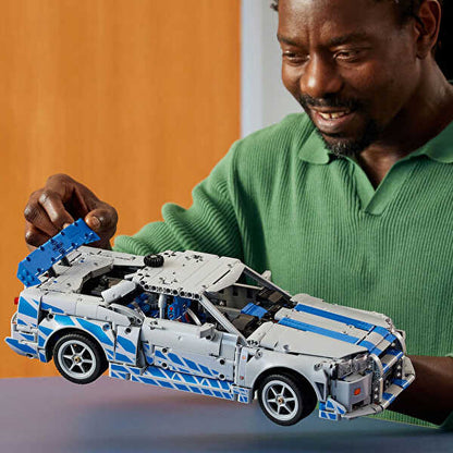 LEGO Technic Daha Hızlı Daha Öfkeli Nissan Skyline GT-R34 42210