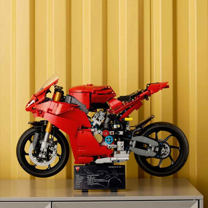 LEGO Technic Ducati Panigale V4 S Motosiklet