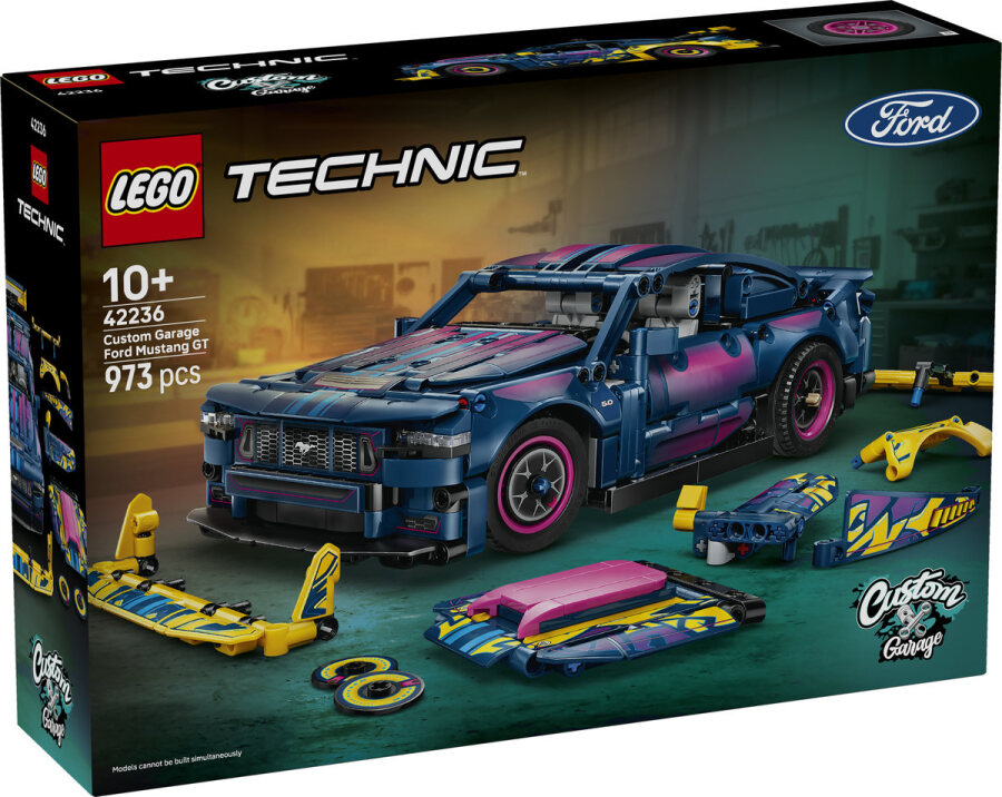 LEGO Technic Modifiye Ford Mustang GT Araba 42236