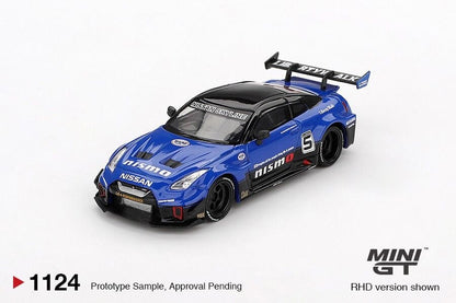 Mini GT Nissan GT-R R35 LB Silhouette Works 1:64