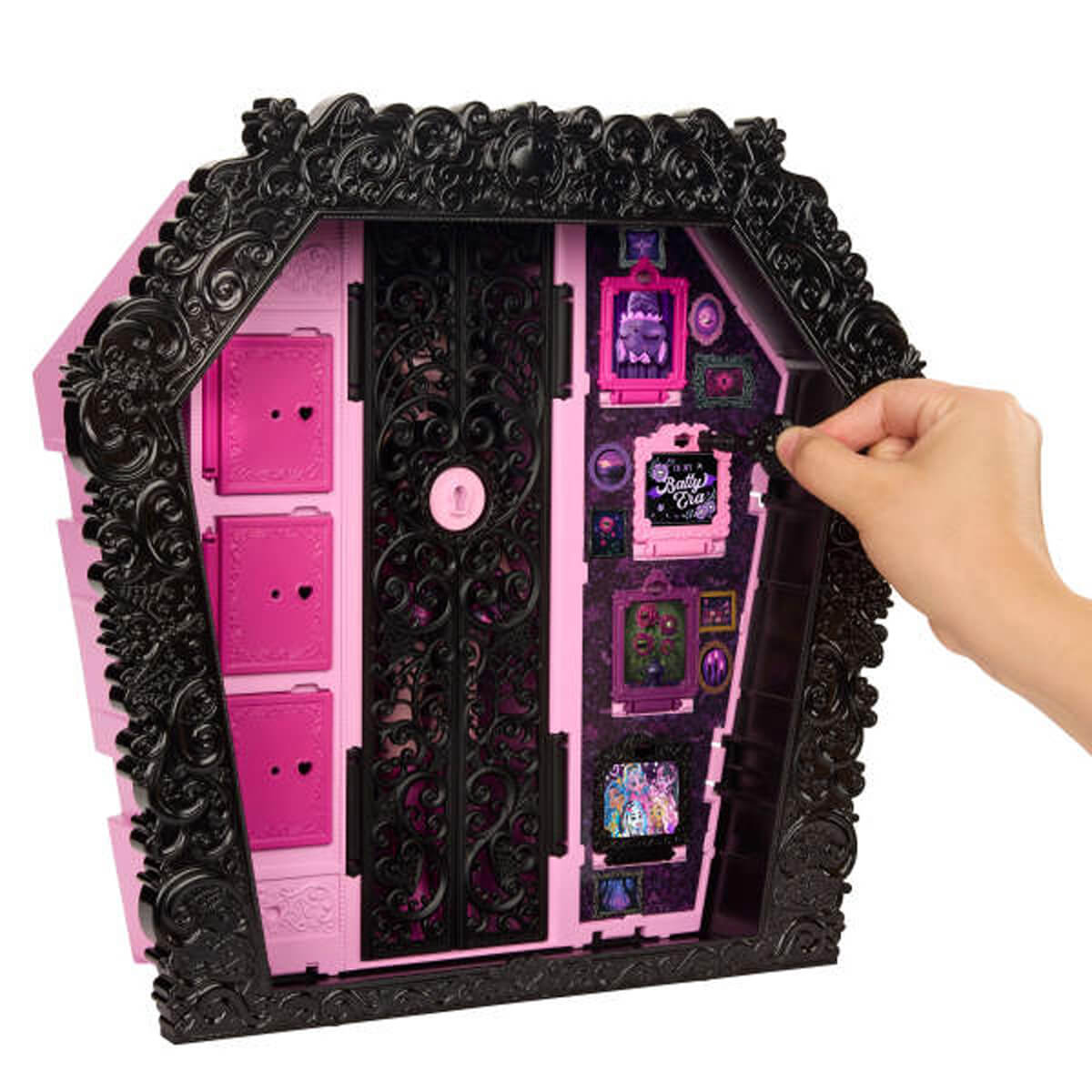 Monster High Draculaura nın Muhteşem Havalı Dolabı
