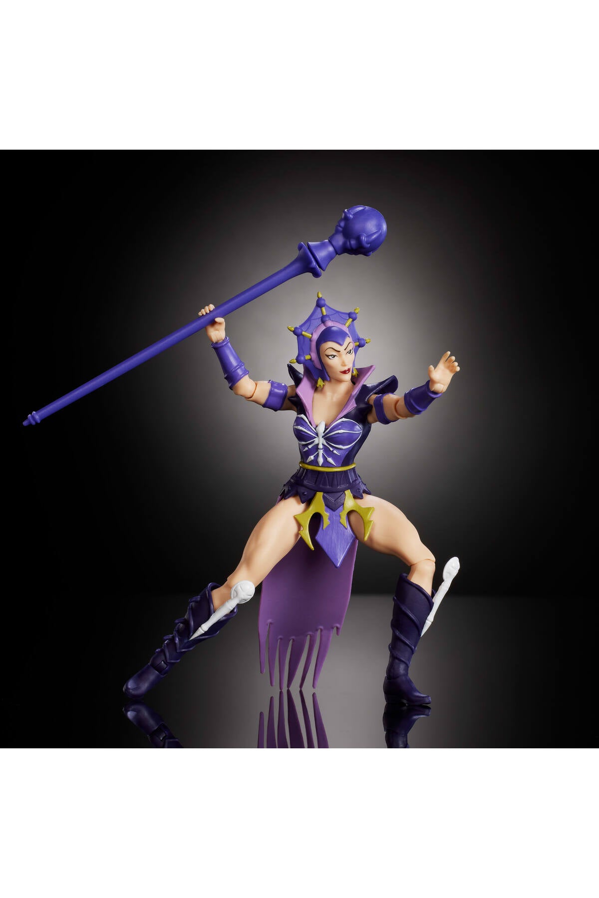MOTU Origins Evil Lyn Aksiyon Figürü